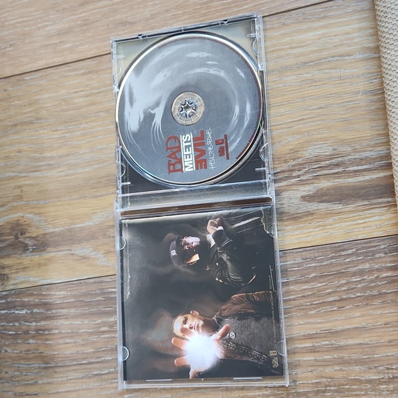 Bad Meets Evil Hell The Sequel CD Explicit Eminem Royce da 5 9 Slim Shady - Picture 3 of 16